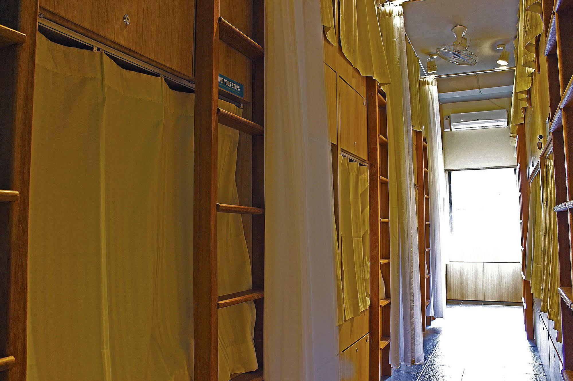 Teduh Hostel Kota Tua Cakarta Dış mekan fotoğraf